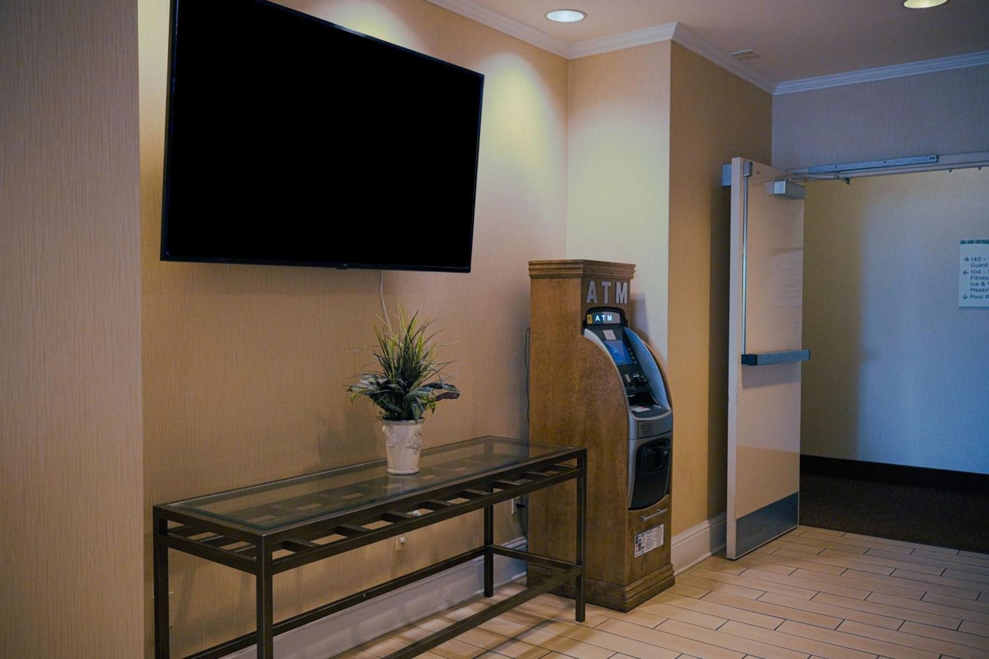 Wyndham Garden New Orleans Airport Hotel Kenner Eksteriør billede
